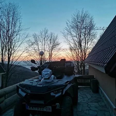 Vikendica Ceperkovic #1 Lodge