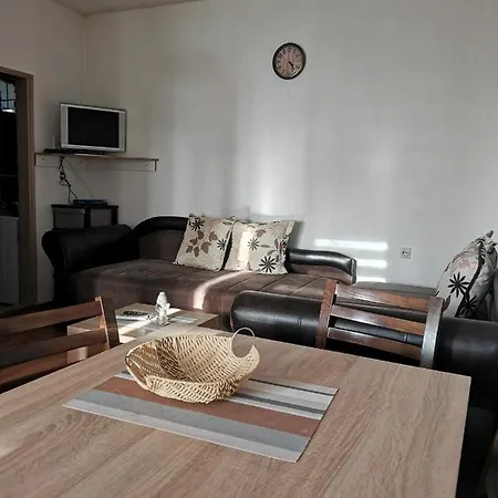 Vikendica Ceperkovic #1 Lodge