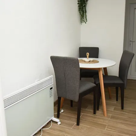 Lodge Vikendica Ceperkovic #1 *