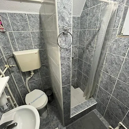 Vikendica Ceperkovic #1 *